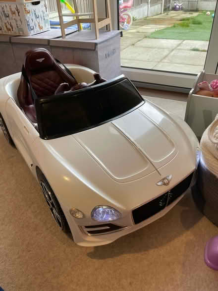 Photo of free Bentley sit in kids toy car (Harlow CM18) #1