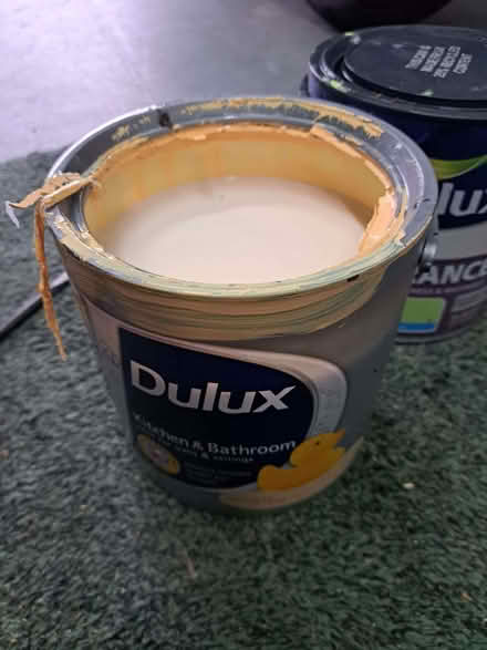 Photo of free Dulux paint (Botley OX2) #4