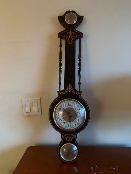 Photo of free Wall clock (Paterson) #1