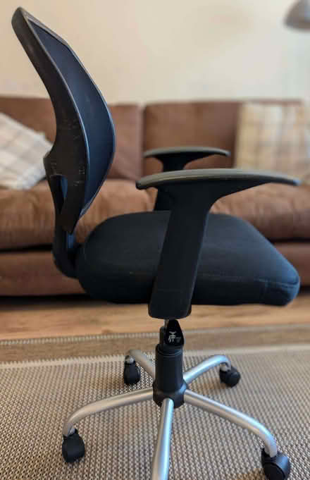 Photo of free Computer chair (Sidemoor B61) #2