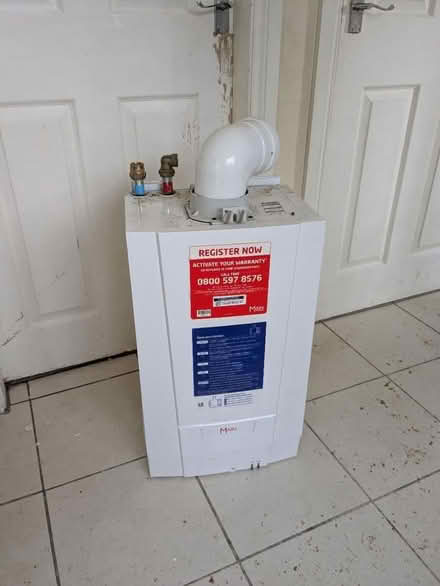 Photo of free Main boiler in good working order (CV31 Whitnash) #1