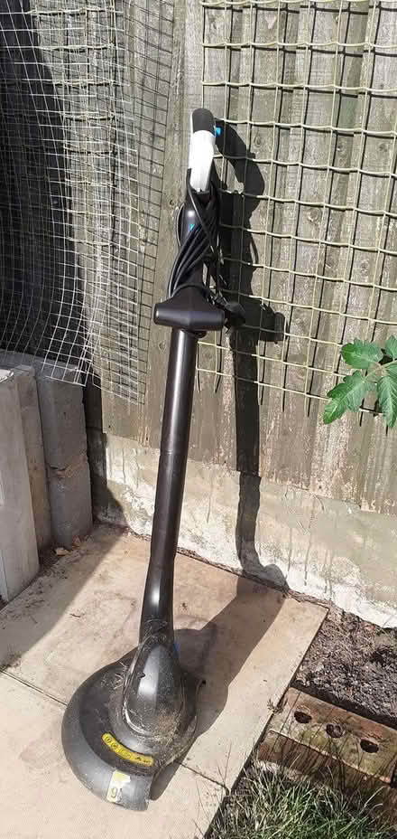 Photo of free Strimmer (NG8) #2