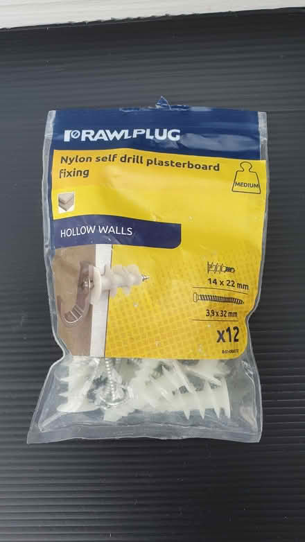 Photo of free Dry wall rawlplugs and screws (Canterbury, CT2) #1