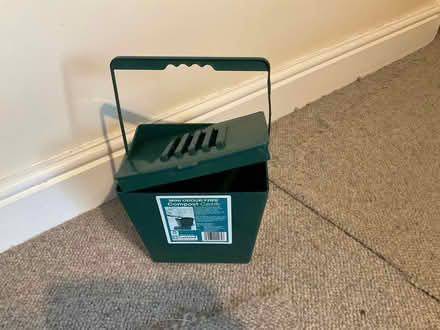 Photo of free Kitchen compost caddy (Staveley LA8) #1