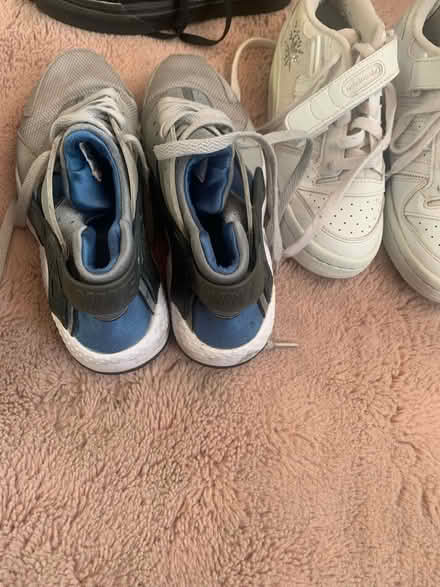 Photo of free Trainers (WV3) #2