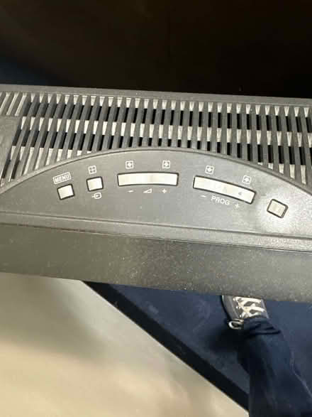 Photo of free 40” tv (Ascot SL5) #2