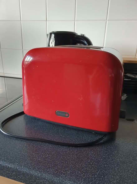 Photo of free Working toaster. 2 sliced . (Matfield TN12) #1