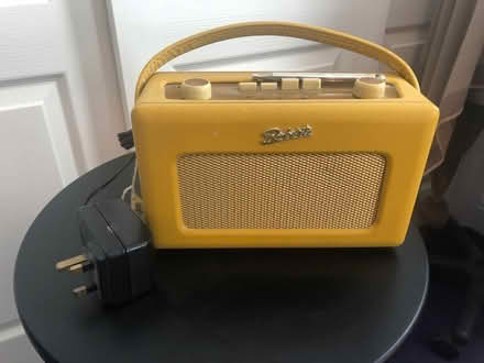 Photo of free Radio (Hook Heath GU22) #3