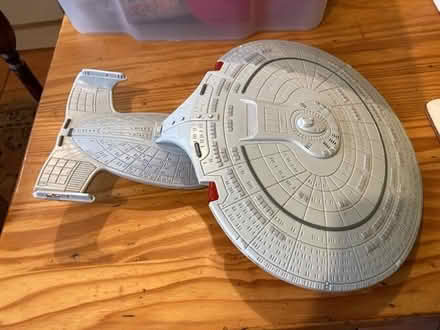 Photo of free Starship enterprise plastic model (Penrith CA11) #1