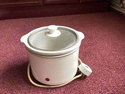Photo of free Small slow cooker (Little Lever BL3) #1