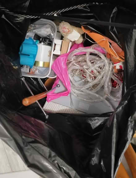 Photo of free Bits and bobs (Chessington KT9) #1