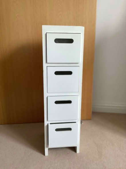 Photo of free Small cabinet (Saint Leonards Ward EX2) #2