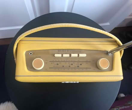 Photo of free Radio (Hook Heath GU22) #2