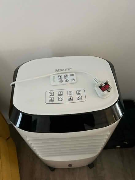 Photo of free Air Cooler/Humidifer with Remote (Hornsey, N8) #3