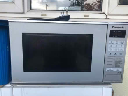 Photo of free Panasonic microwave (King's Hedges Ward CB4) #1