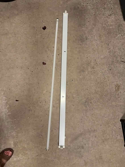 Photo of free Single Fluorescent Light (Cheadle Hulme SK8) #1