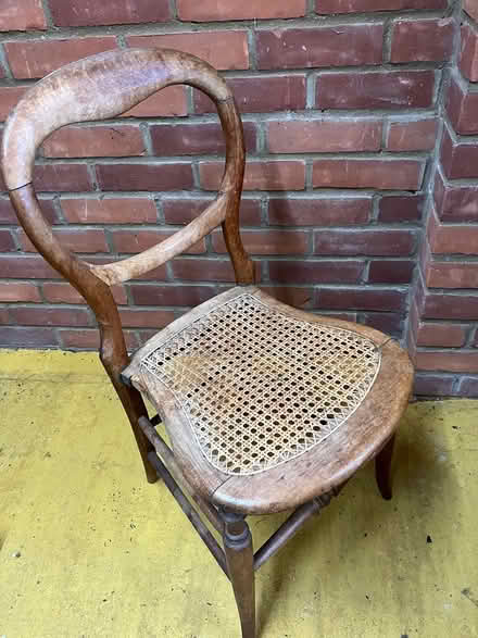 Photo of free Small wooden/cane seat (Burcot OX14) #3