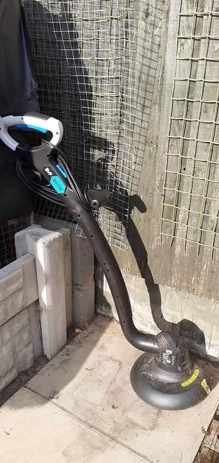 Photo of free Strimmer (NG8) #1