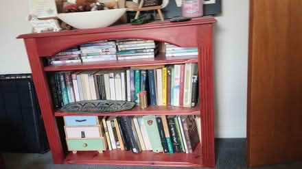 Photo of free Small bookcase (GL24xw) #1