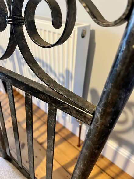 Photo of free Dining table & 6 chairs (BS3) #3