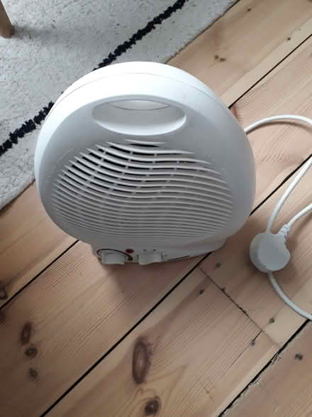 Photo of free Fan heater (Tooting SW17) #1
