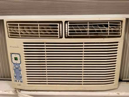 Photo of free Window AC Unit (Belmont) #1