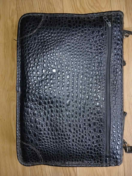 Photo of free Vintage bag (Maidstone town centre) #4