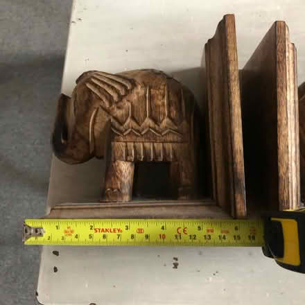 Photo of free Book ends carved wooden elephants (North London N4) #2