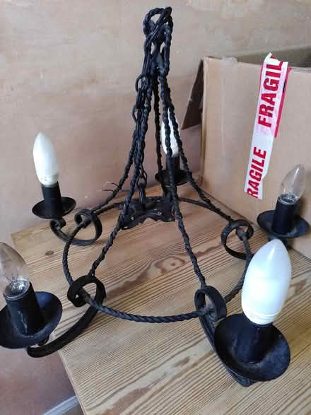 Photo of free Rewiring project! Ceiling light (Shandon EH11) #1