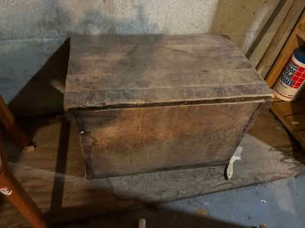 Photo of free Antique wooden box (Greenlake) #1