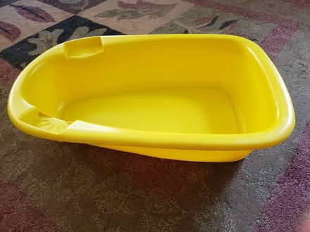Photo of free Infant bathtub (Farm Hill -- RWC) #1