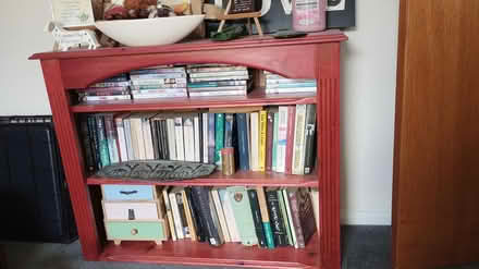 Photo of free Small bookcase (GL24xw) #2