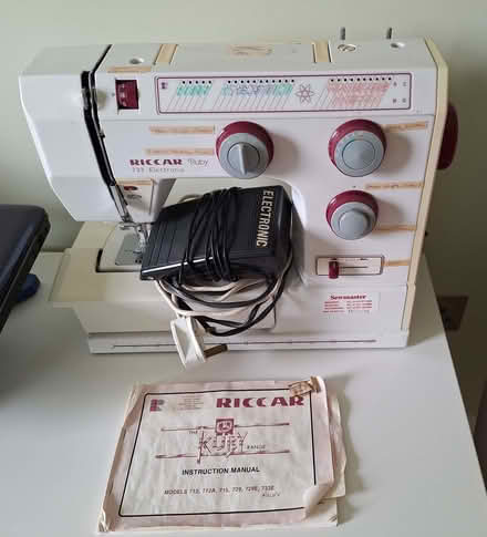 Photo of free Sewing machine (Summertown OX2) #1