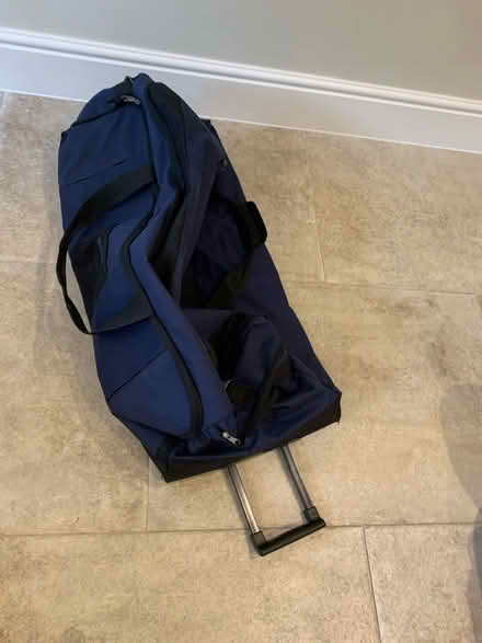 Photo of free Large wheelie bag (BR1 sundridge park) #2