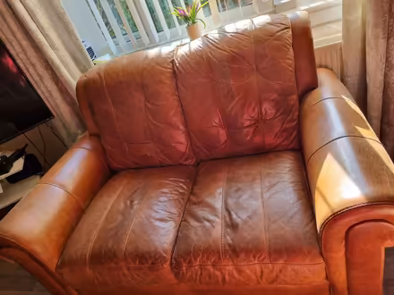 Photo of free 2 seater leather sofa (Fleetwood FY7) #2