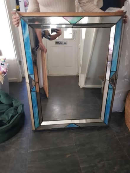 Photo of free Large mirror (Stevenage SG2) #1