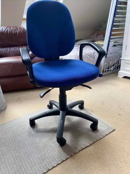 Photo of free Office chair with arms (Alderley Edge SK9) #2