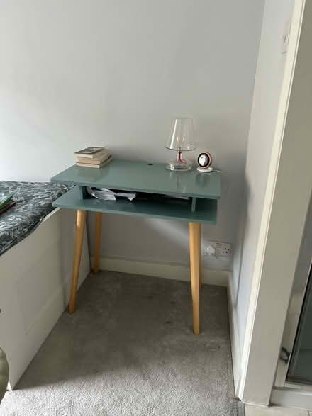 Photo of free Habitat desk (Brixton) #3
