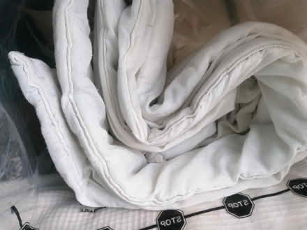 Photo of free Duvet (used) (Willesden, NW10) #2