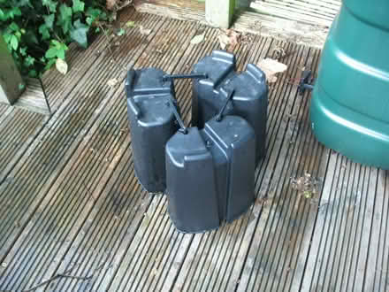 Photo of free Green 100L water butt (Portslade by Sea BN3) #2