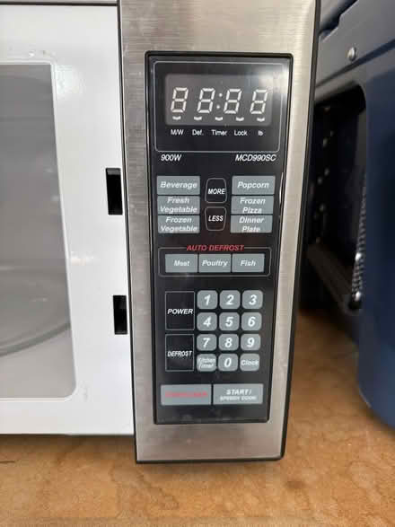 Photo of free Microwave (Wayzata) #3