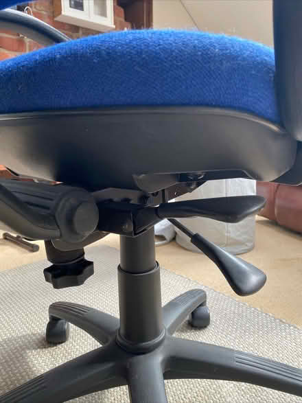 Photo of free Office chair with arms (Alderley Edge SK9) #3