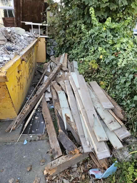 Photo of free Wood ideal for bonfire (Formby L37) #3