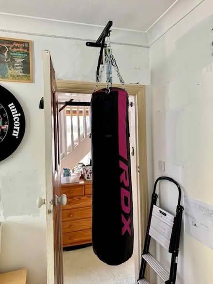 Photo of free Punch Bag, hanging chains & bracket (Lenton NG7) #1
