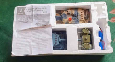 Photo of free Remote Control Battle Tanks (Not Working) (Highfield HP2) #2