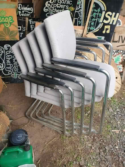 Photo of free Comfortable office chairs (RG8) #1