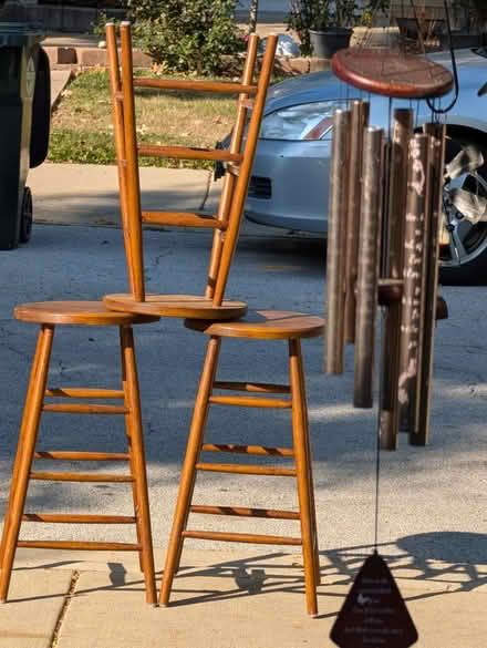Photo of free Curbside p/u 3 THREE stools (Warrenville) #1