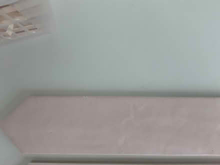 Photo of free Ceramic tiles pink (Southend-on-Sea SS2) #3