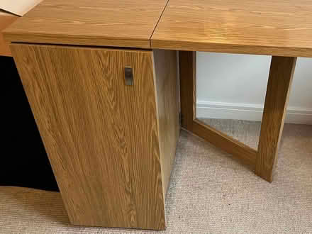Photo of free Compact desk (Purley CR8) #2