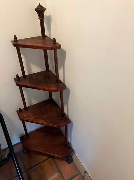Photo of free What-not (Burcot OX14) #1